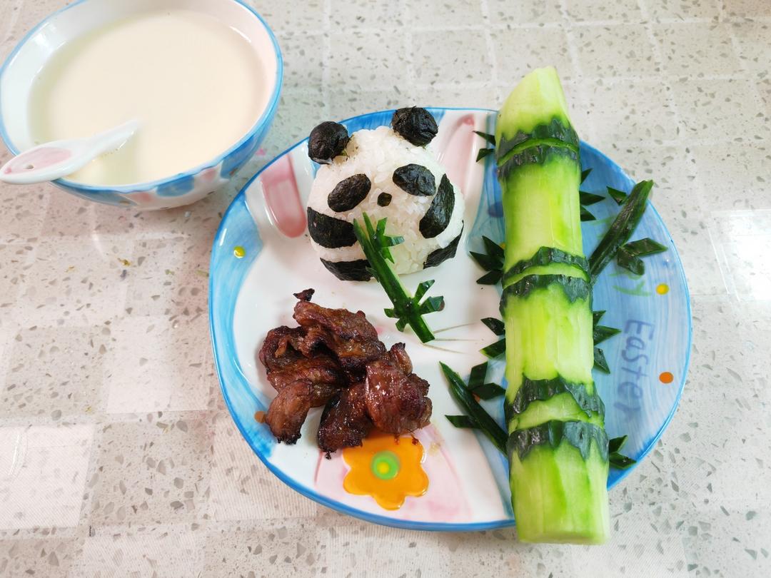 熊猫饭团｜花花，果赖