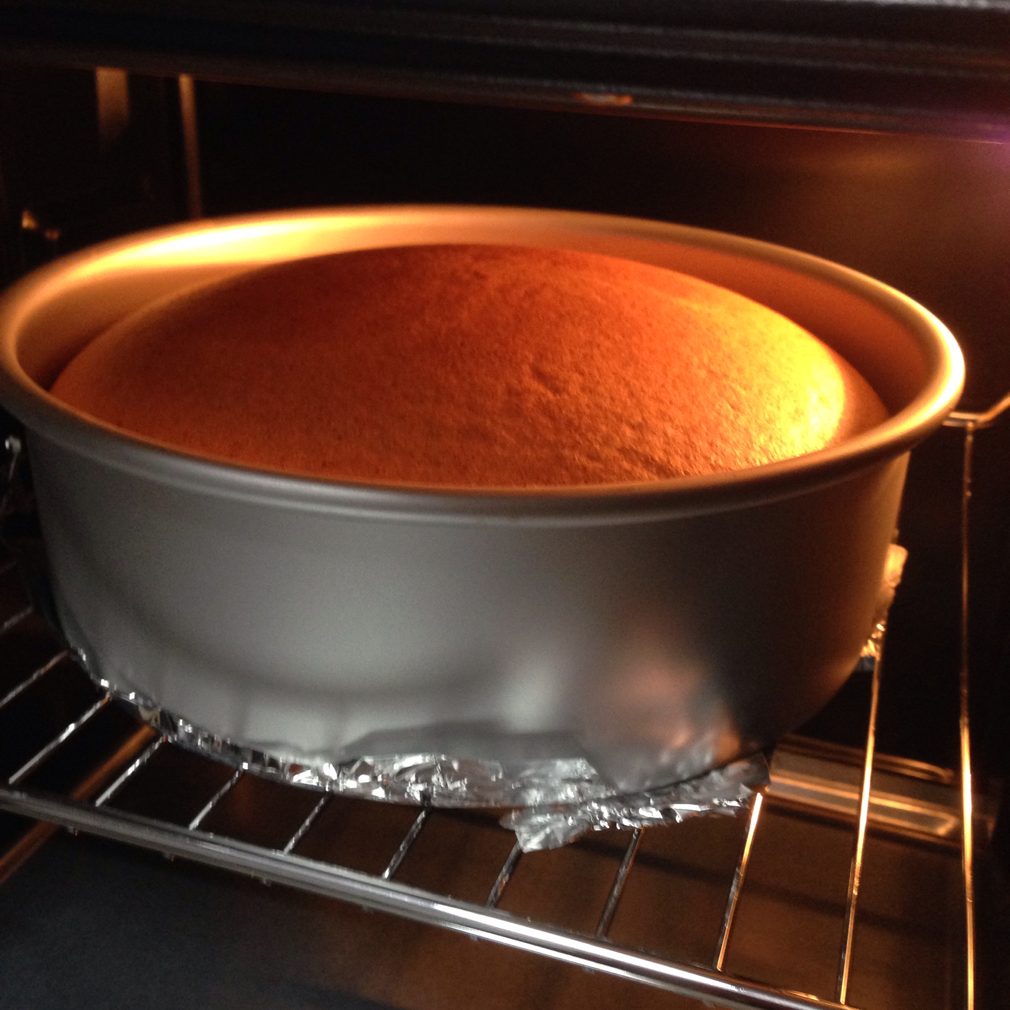 烤箱做蛋糕（戚风蛋糕的做法）