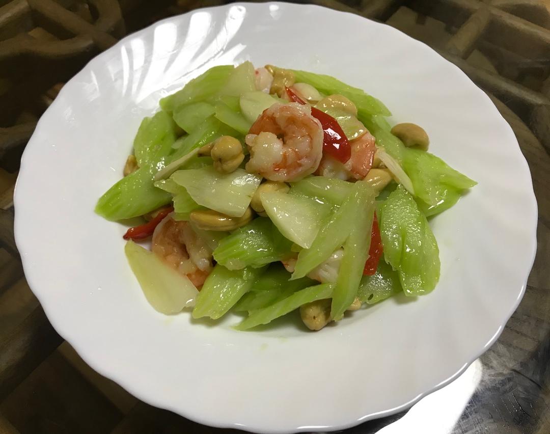 西芹腰果虾仁