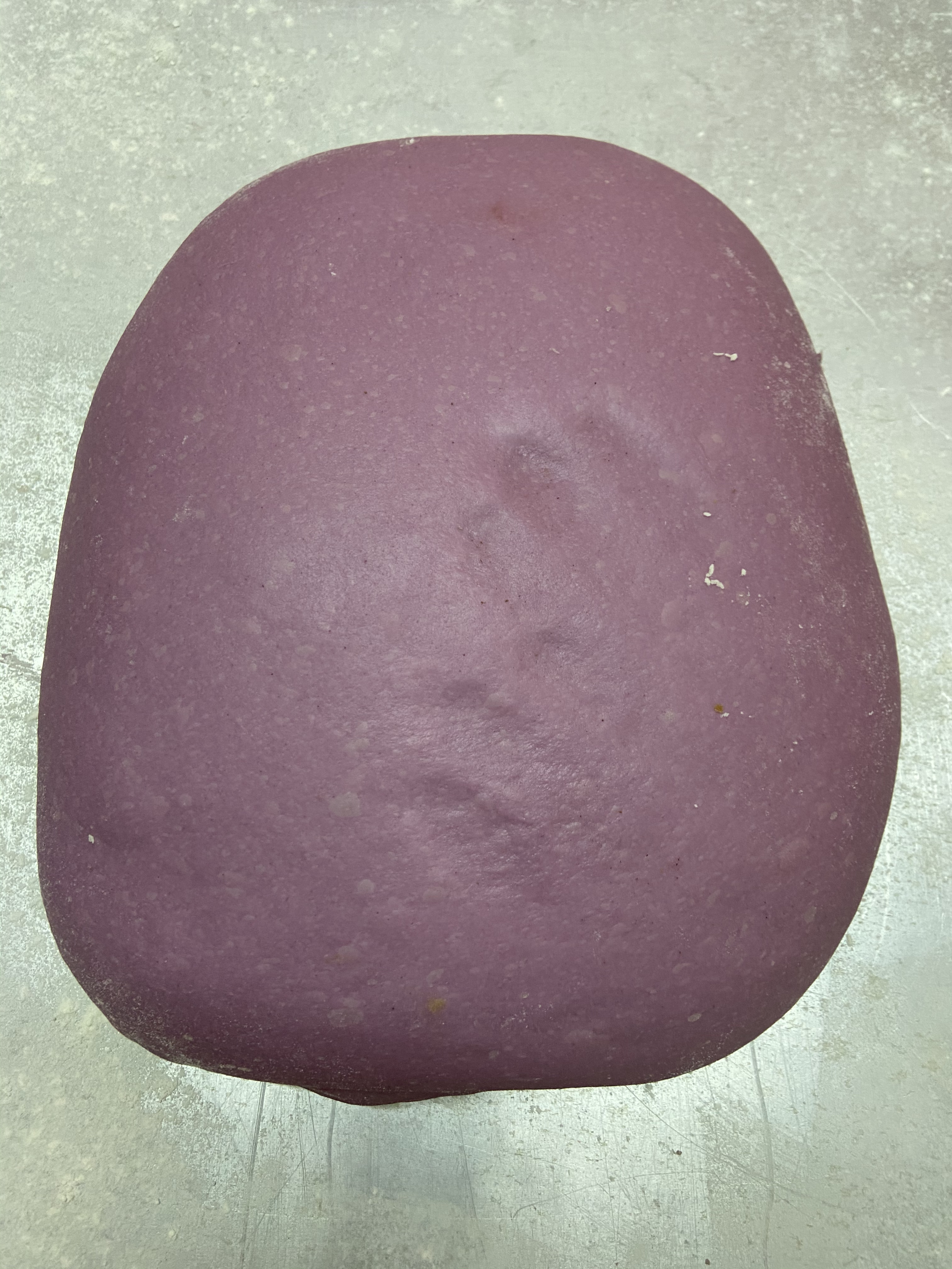 敲好吃的紫薯芋泥面包的做法 步骤1