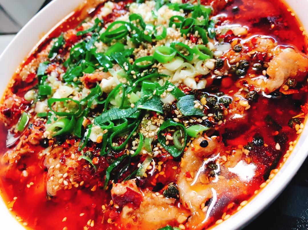 厨师长教你：“水煮肉片”的正宗做法，这味道真的很四川