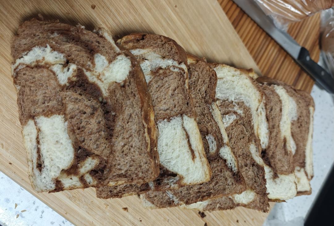 双色巧克力奶酥吐司