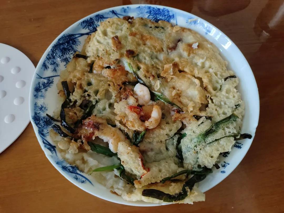 做出跟餐厅一样酥嫩的【韩式海鲜葱饼】