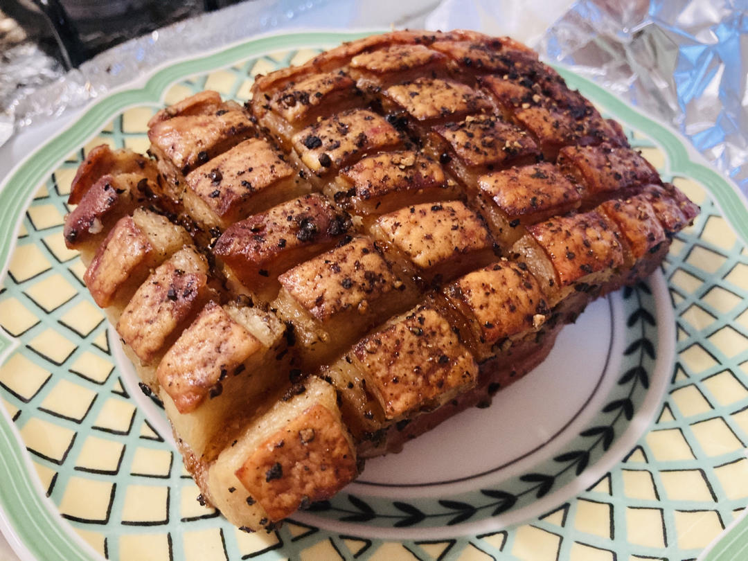 挪威邻居亲授-脆皮烤肉 烤猪五花肉（Ribbe)