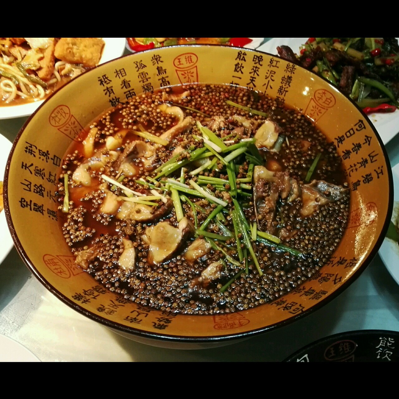外食。拍拍拍٩( 'ω' )و