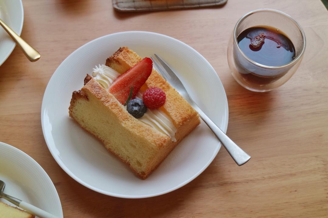 青井老师的原味戚风