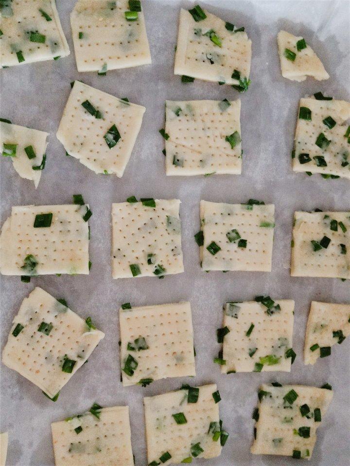 无糖少油咸香葱油饼——不喜甜食宝爸的最爱&葱香小苏(梳)打饼干