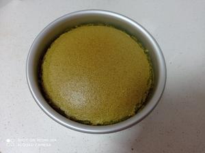 菠菜戚风蛋糕（6寸）的做法 步骤10