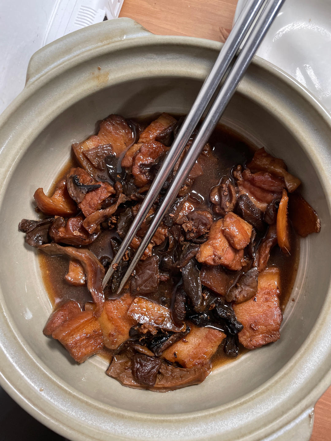 不焯水不放油的家常红烧肉