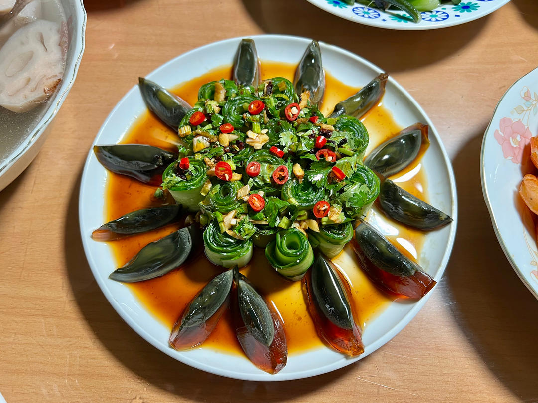 高颜值凉菜‼️凉拌黄瓜皮蛋