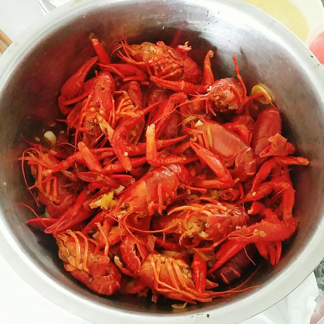麻辣小龙虾