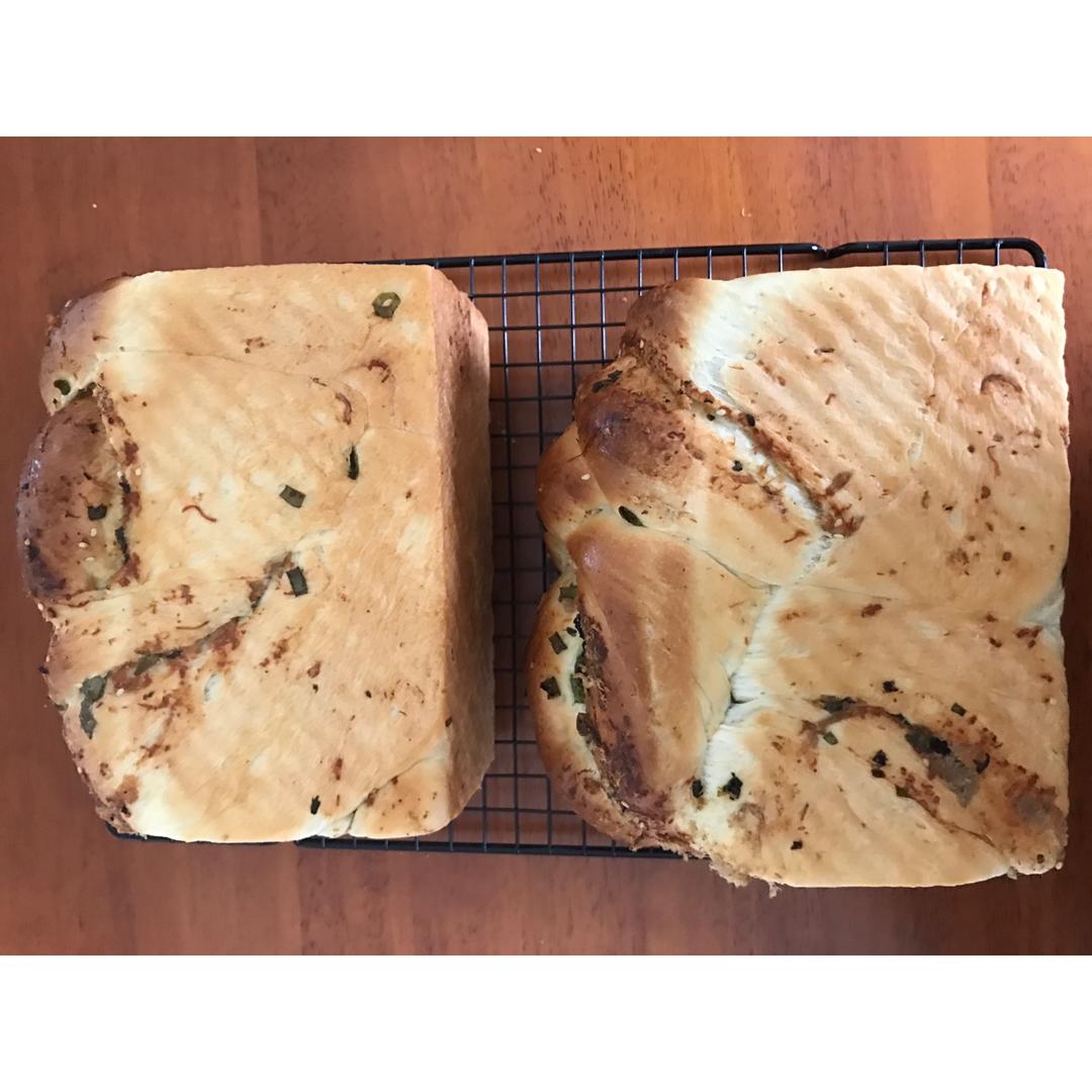 香葱肉松手撕吐司