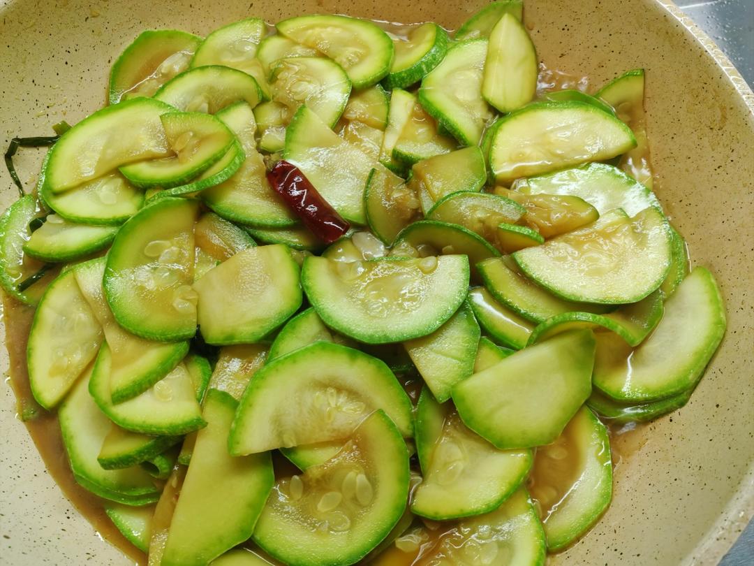 素炒西葫芦