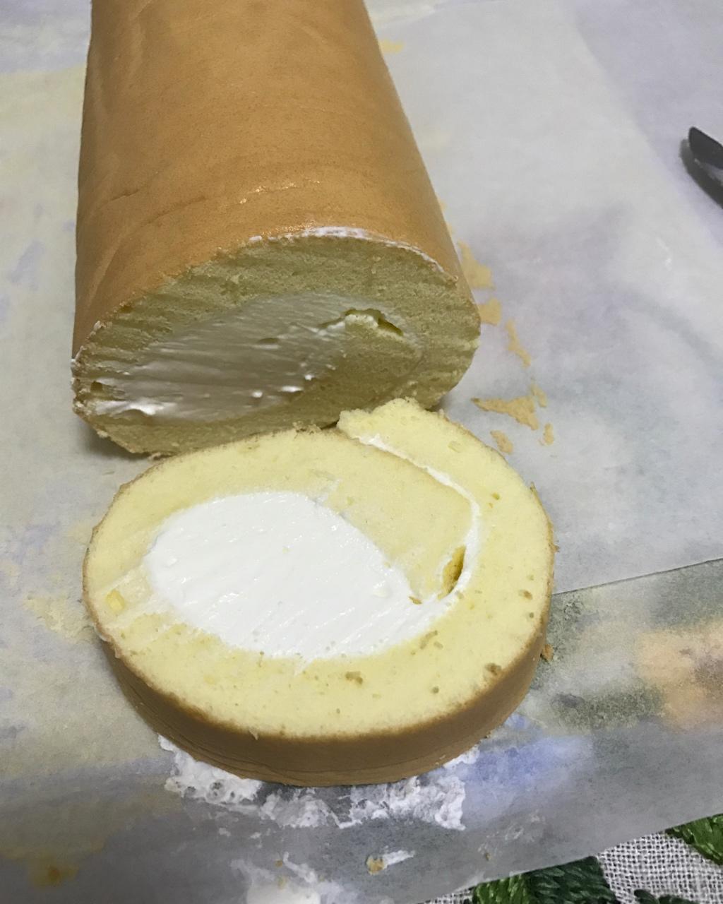 《Tinrry下午茶》教你做基础原味蛋糕卷
