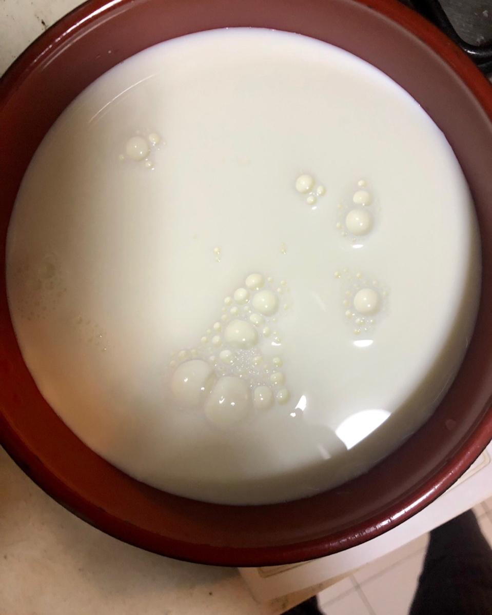 草莓牛奶小方