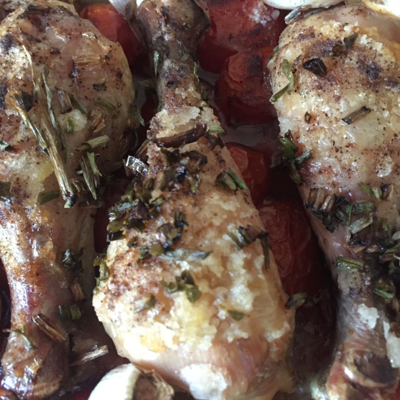 番茄大蒜香草烤鸡腿（庄祖宜）