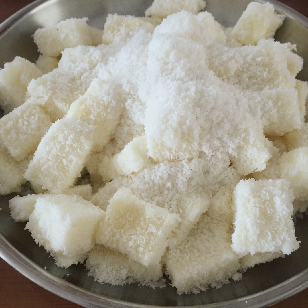 完胜85度C牛奶椰丝小方