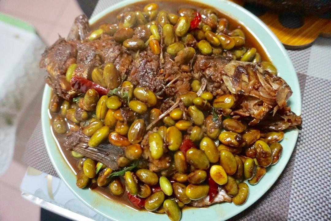 毛豆烧鱼