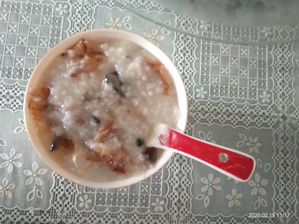 十五分钟快手之香滑皮蛋瘦肉粥(附五分钟电饭煲电压力锅更快捷方法)