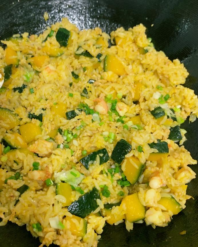 美味到不行的南瓜饭