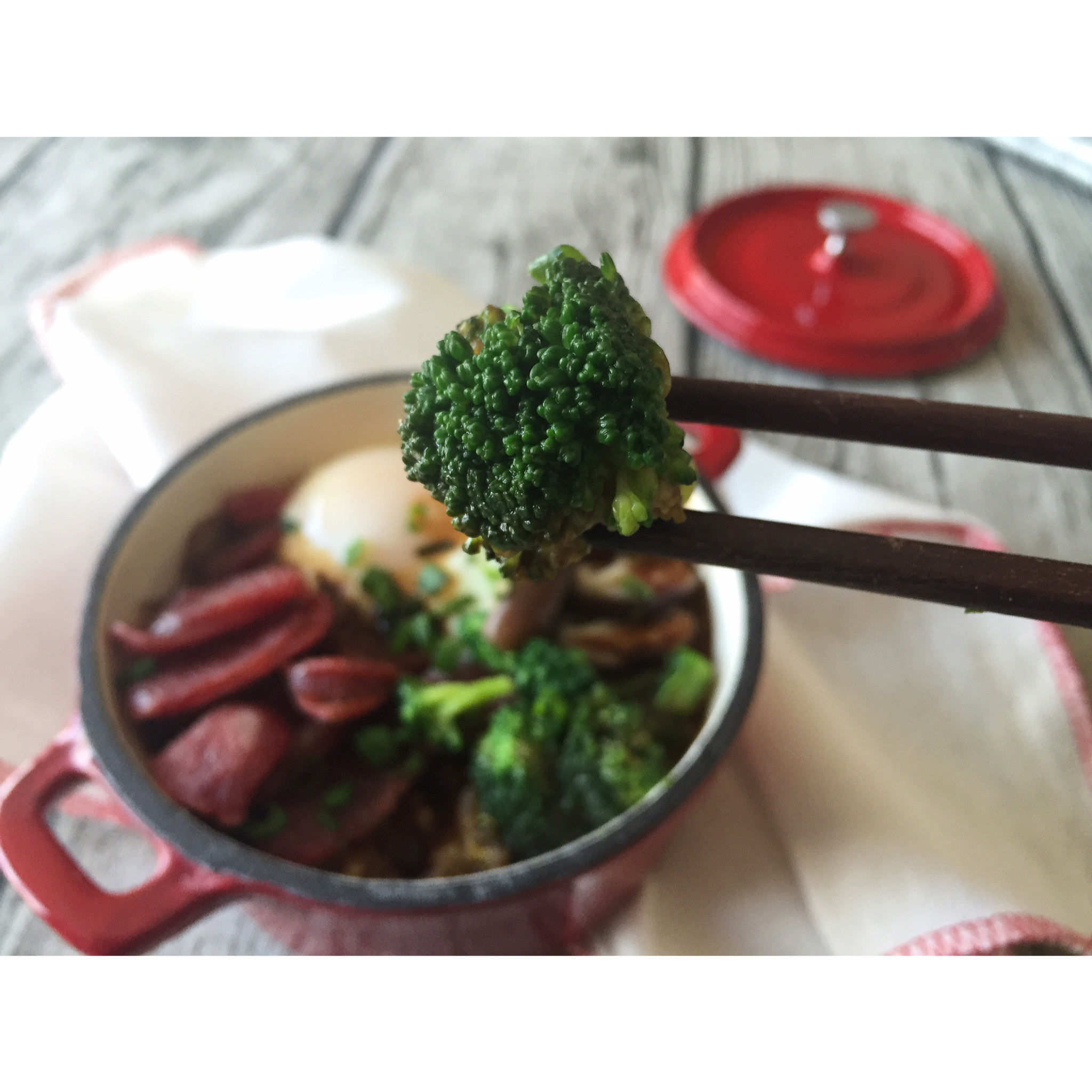 颜值美味担当－－香肠煲仔饭