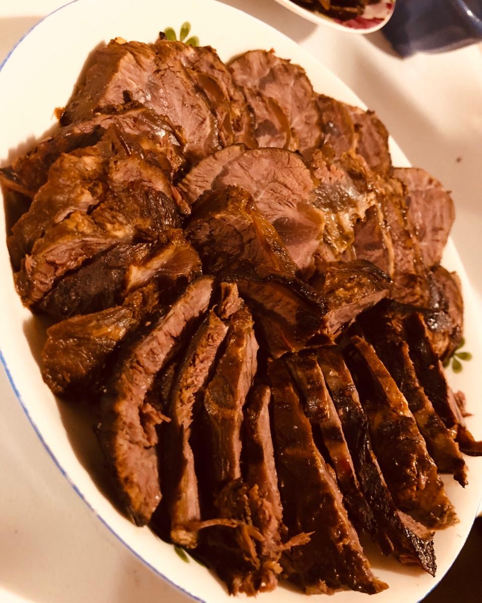 卤牛肉