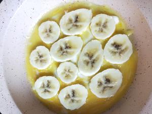 奶酪鸡蛋香蕉饼（辅食）的做法 步骤3