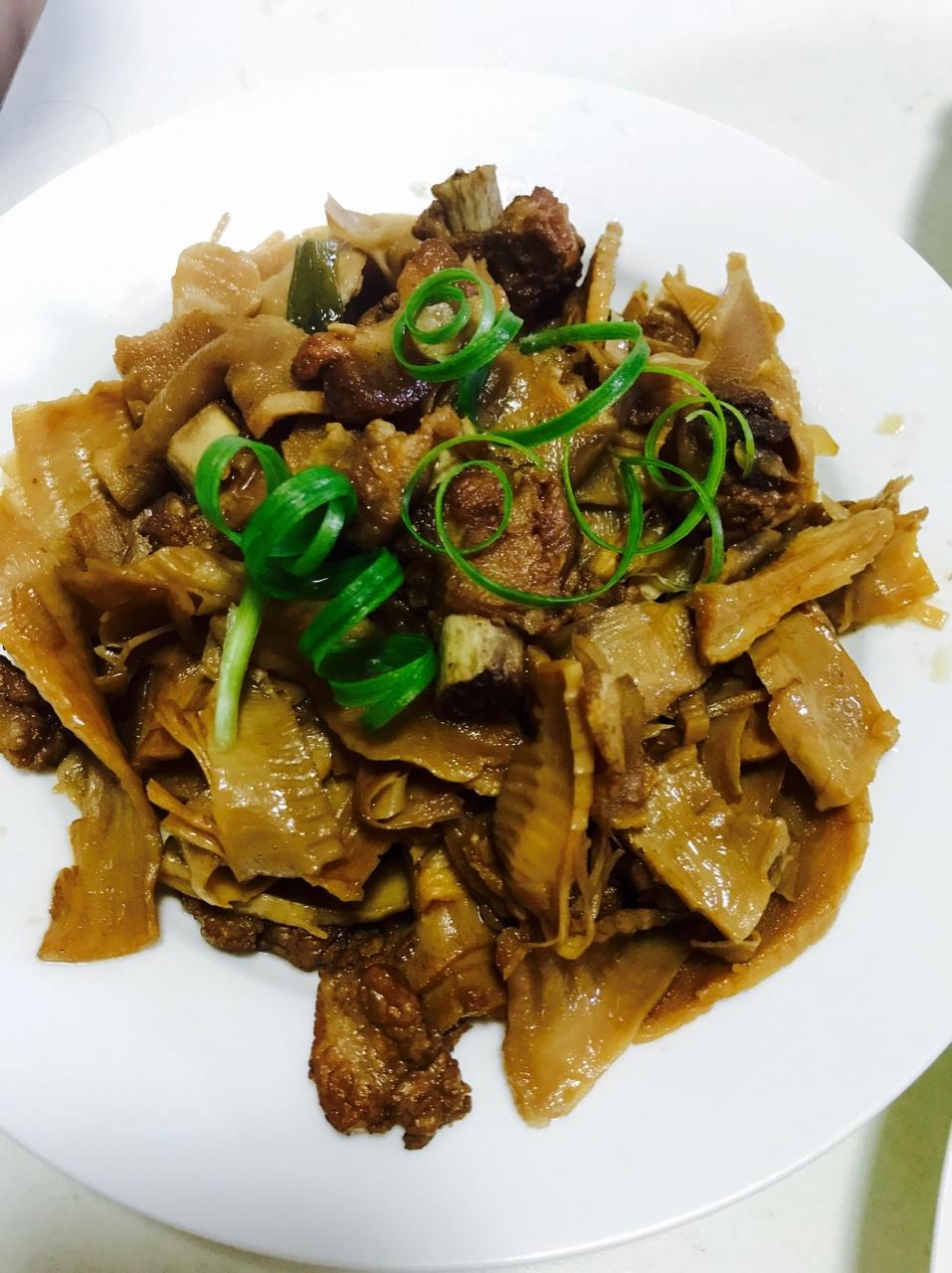 排骨烧笋干