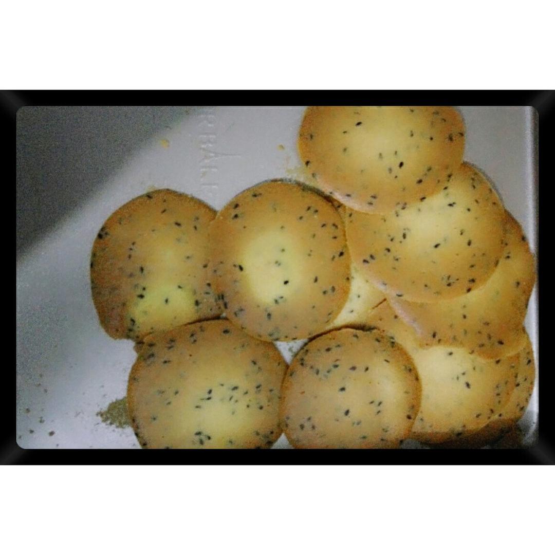 芝麻小脆饼