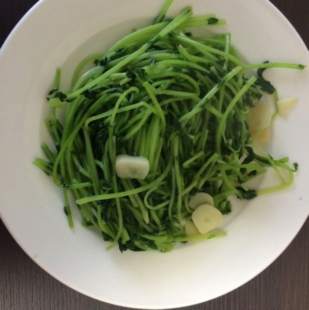 清炒豆苗