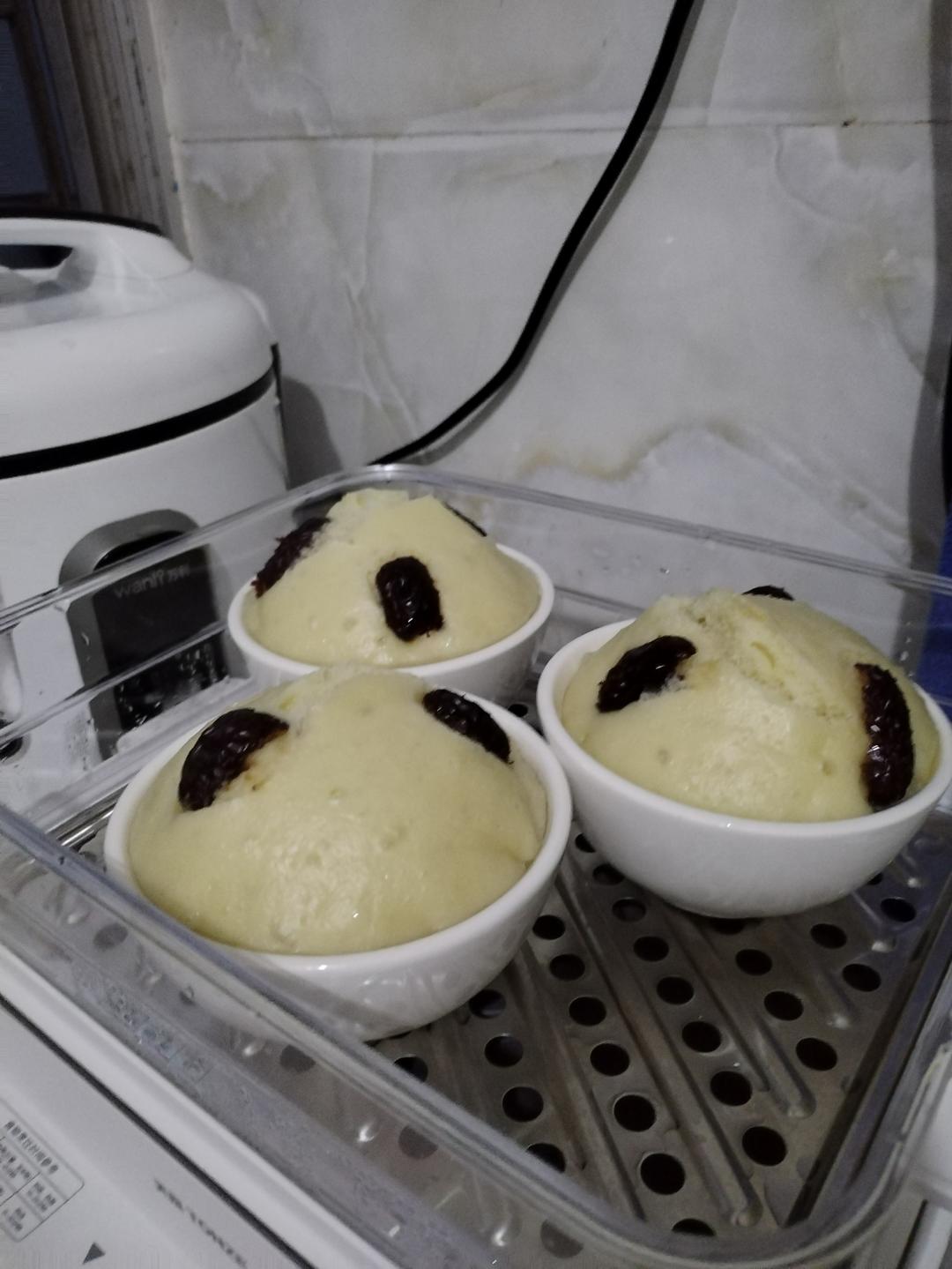 两个鸡蛋一碗面 全程手不粘面 轻松搞定小碗蒸发糕 蓬松煊软 比面包好吃