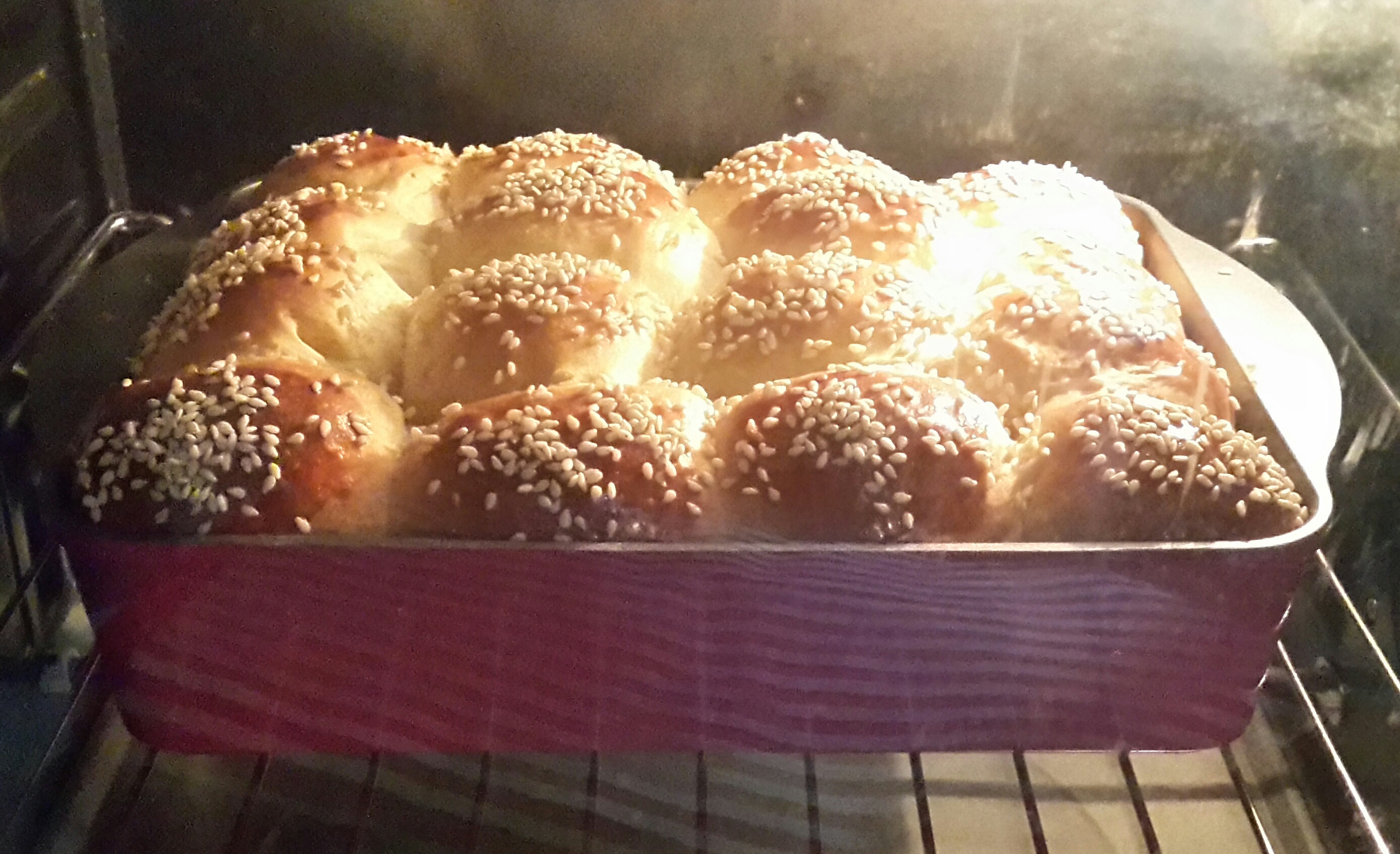 大人小孩都爱不释口的【蜂蜜牛奶小餐包】