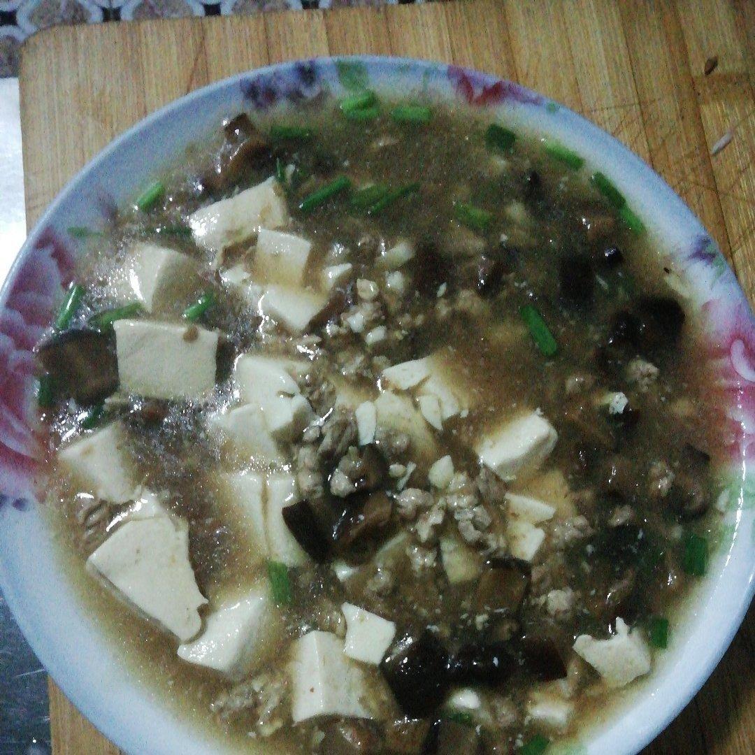 超级下饭的香菇肉沫豆腐