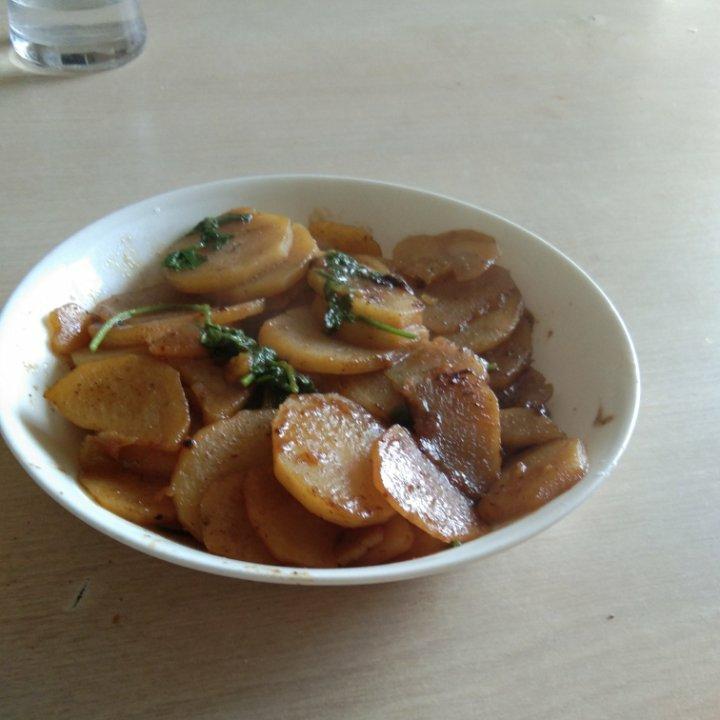 铁板孜然土豆片