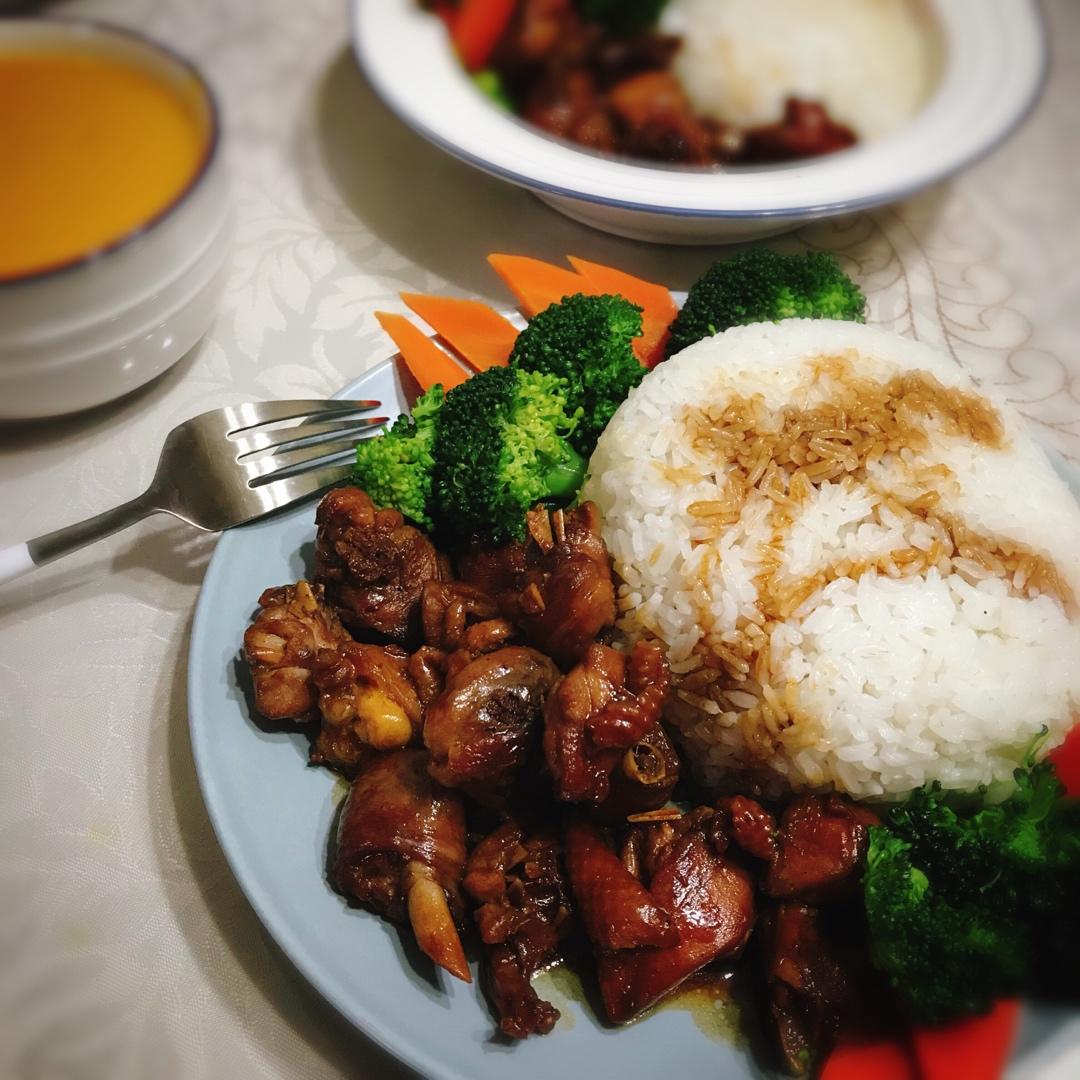 照烧鸡腿饭