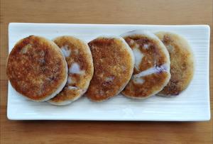 奶香山药紫薯饼的做法 步骤8