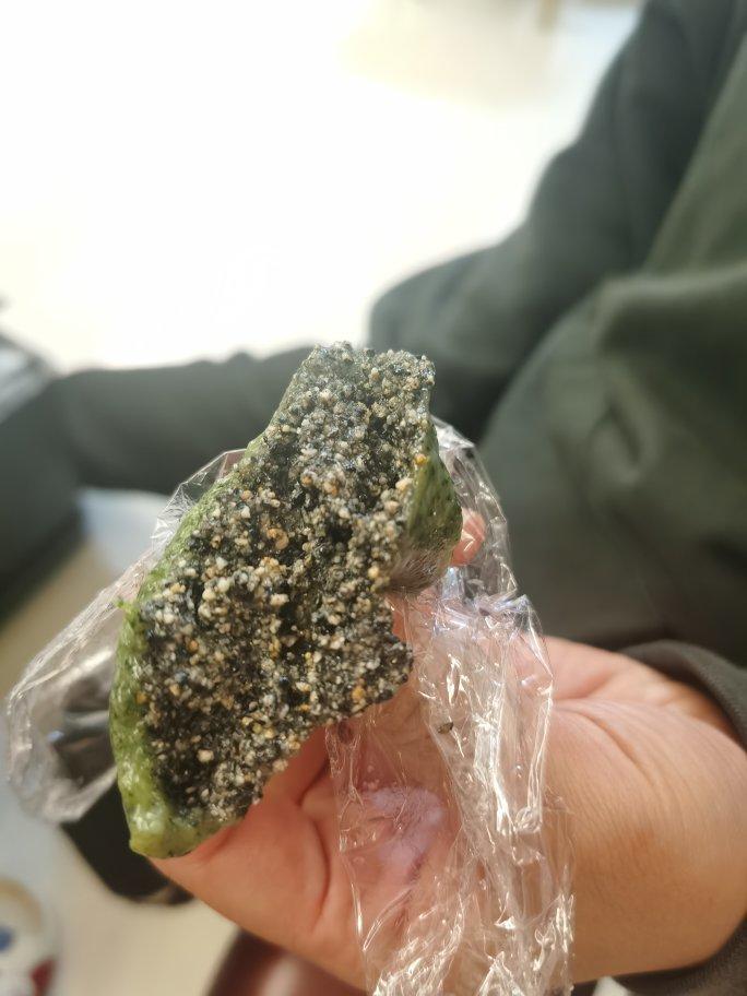 清明必吃的艾草青团