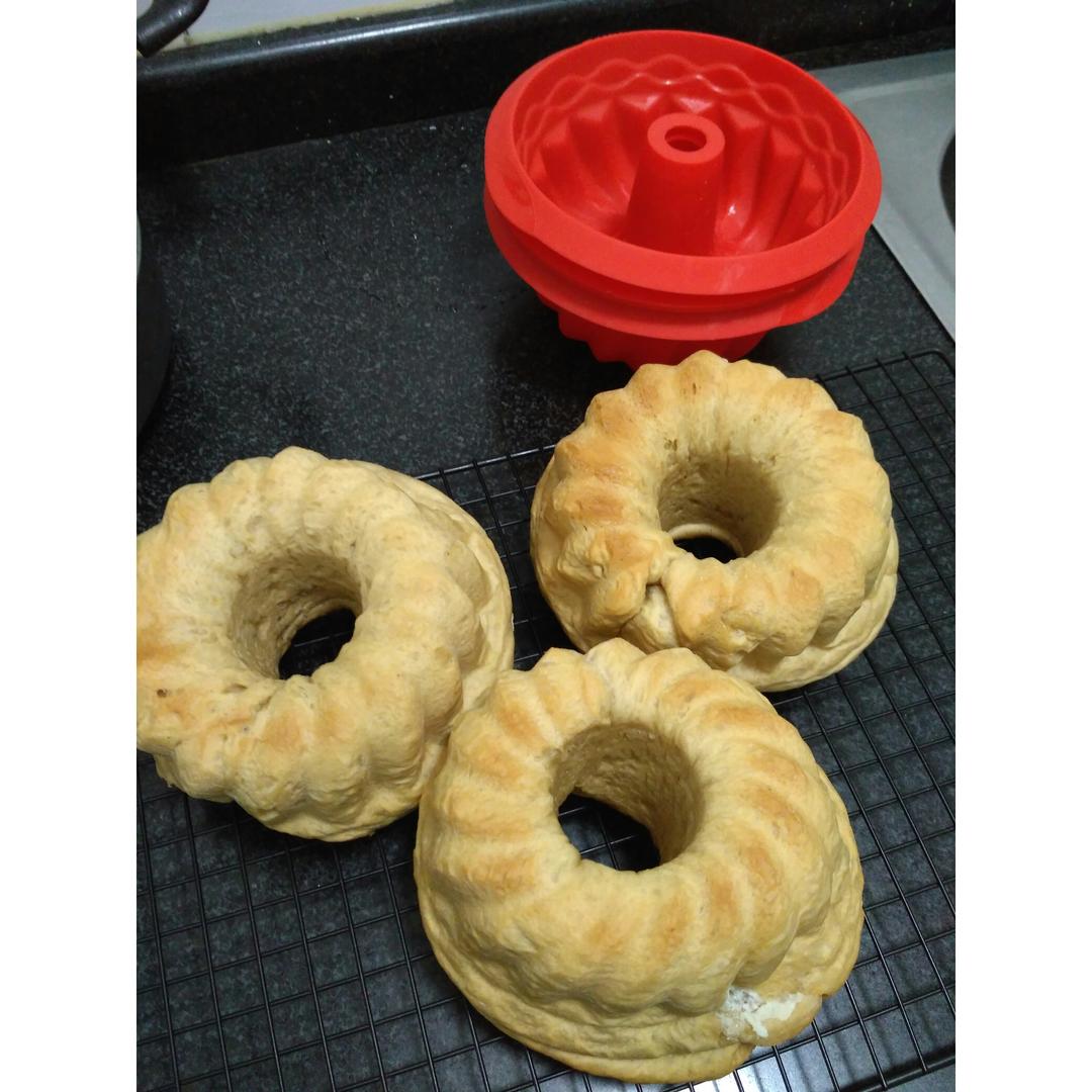 日式香浓炼乳咖啡面包