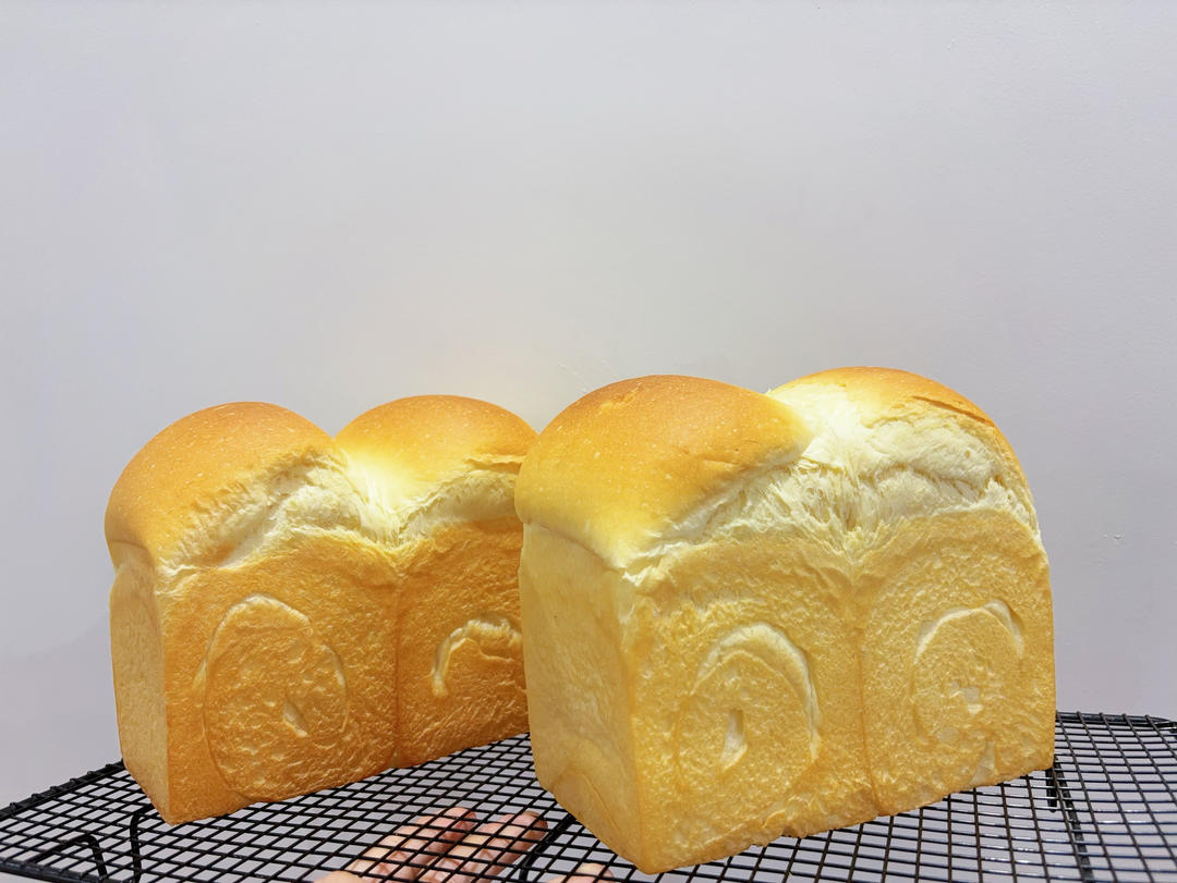 超软鲜牛乳巨蛋吐司