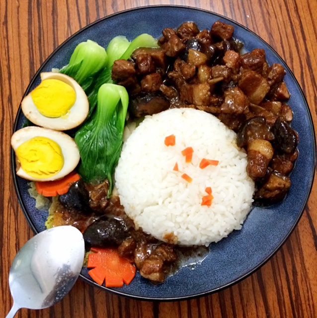 台式卤肉饭