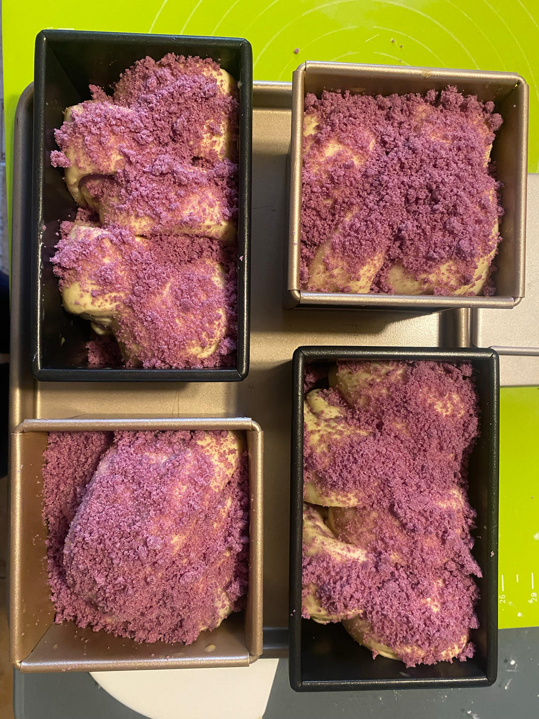 很治愈的颜色很暖暖冬季的香芋夹心—百变香芋吐司（美味吐司的无限可能）