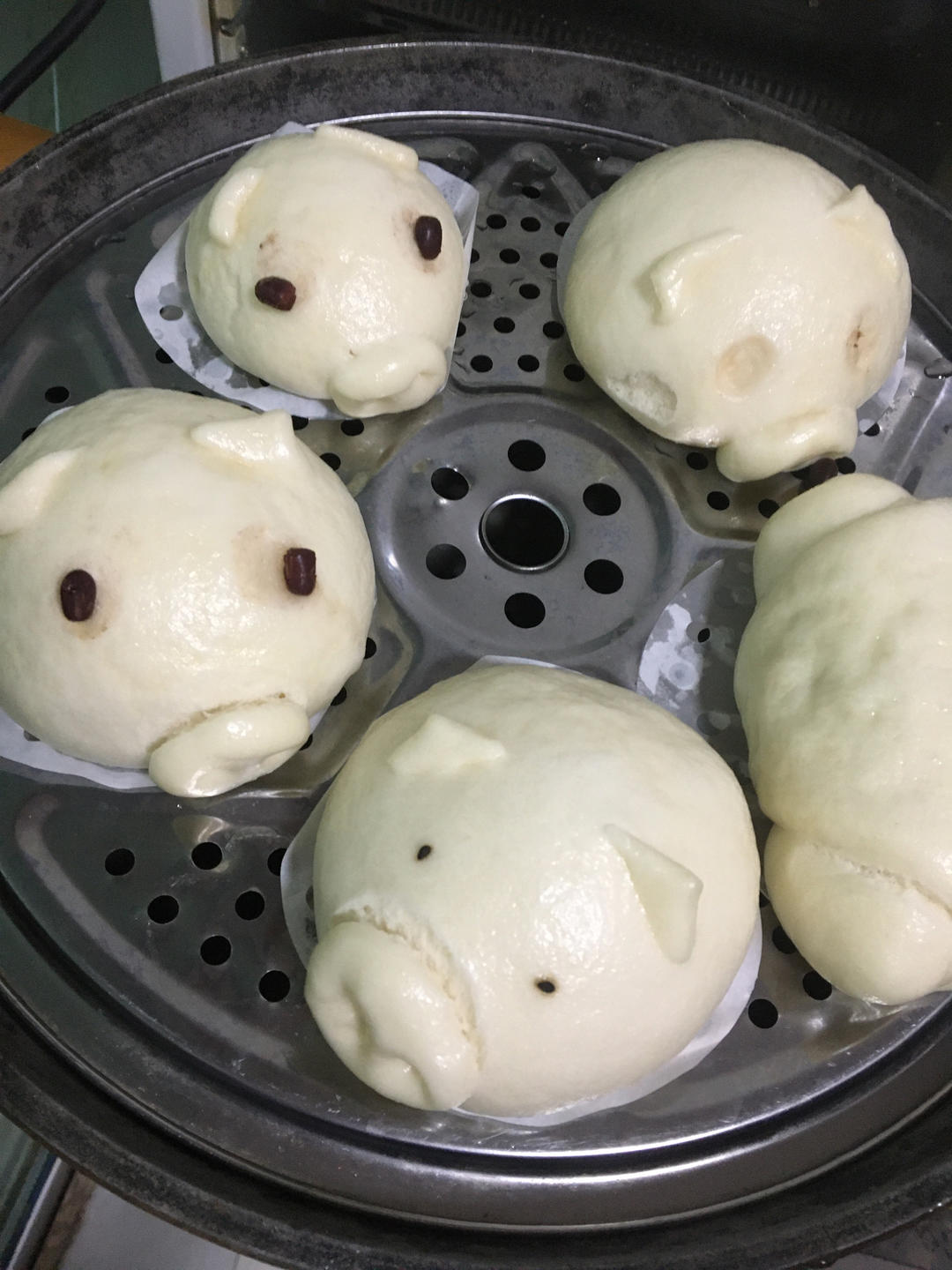 小猪馒头