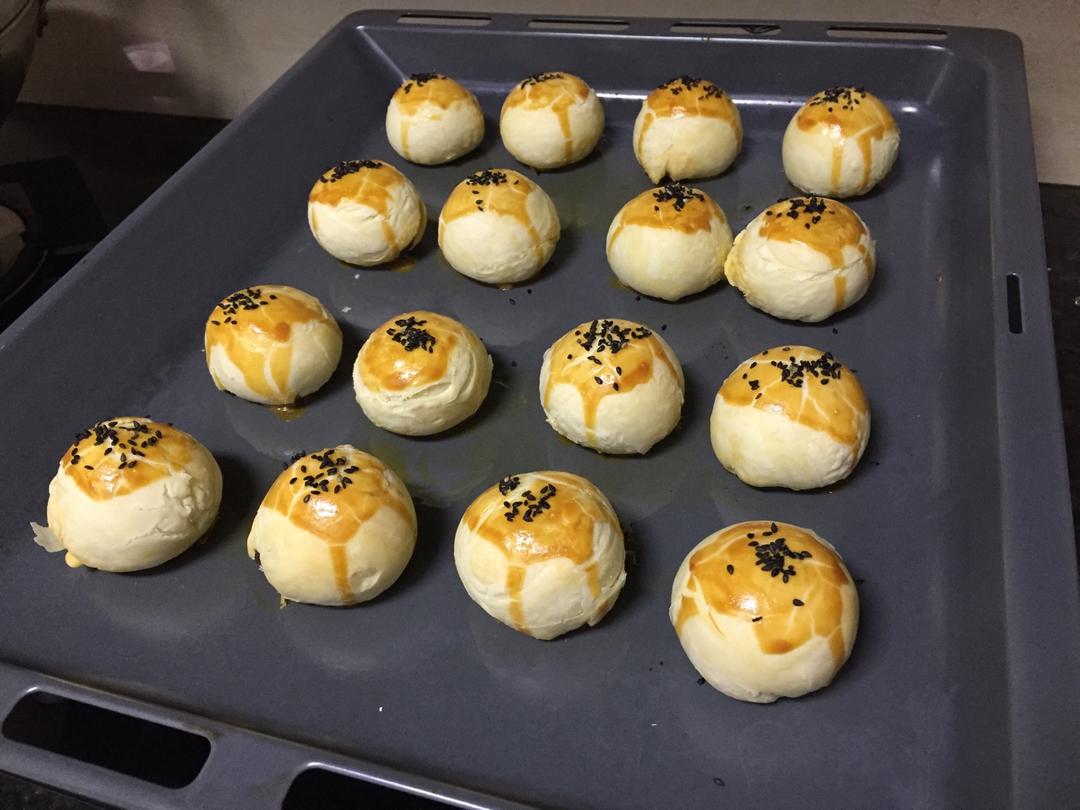 蛋黄酥（古早味）