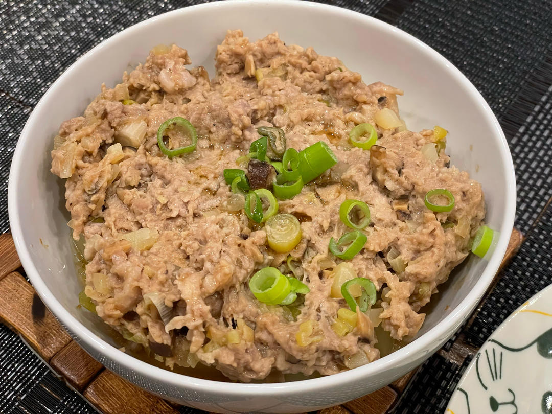 蒸香菇马蹄肉饼 丨小朋友的最爱系列