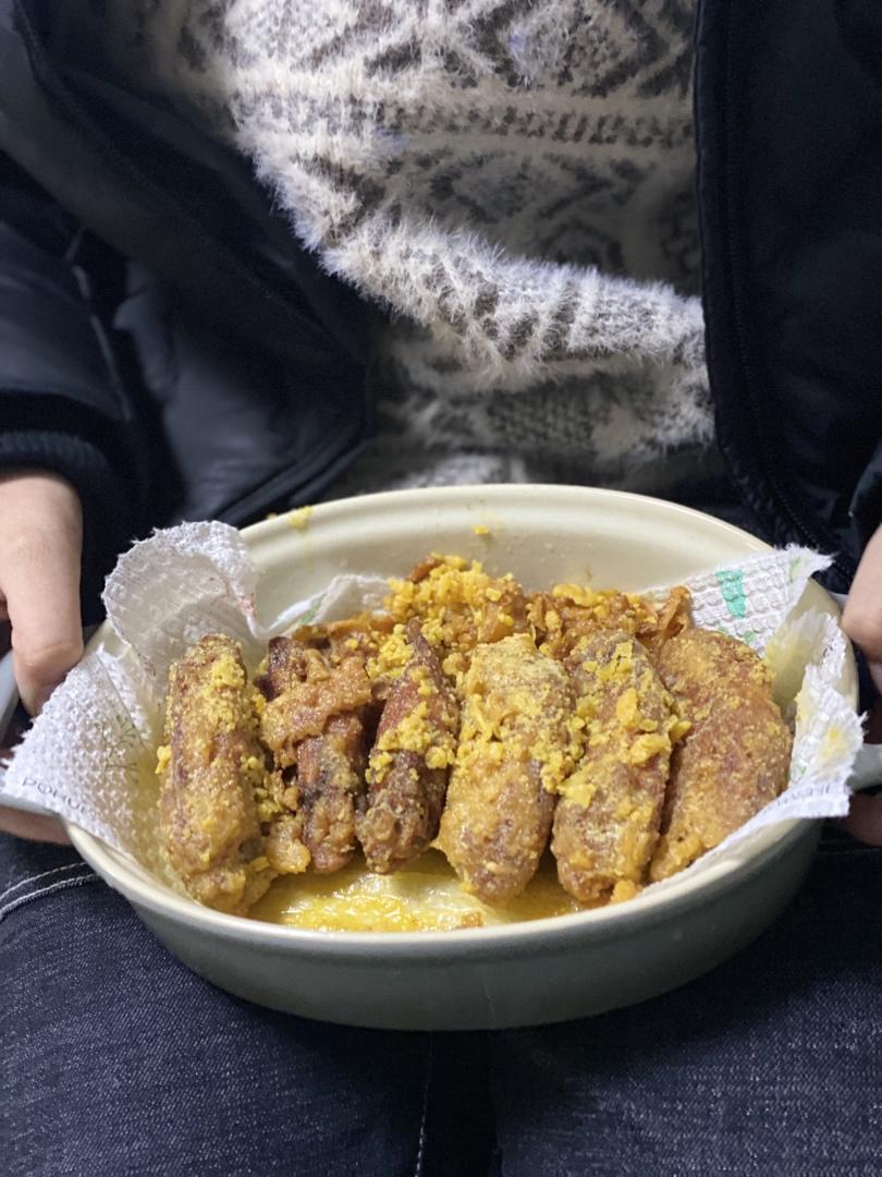 金灿灿咸蛋黄焗鸡翅