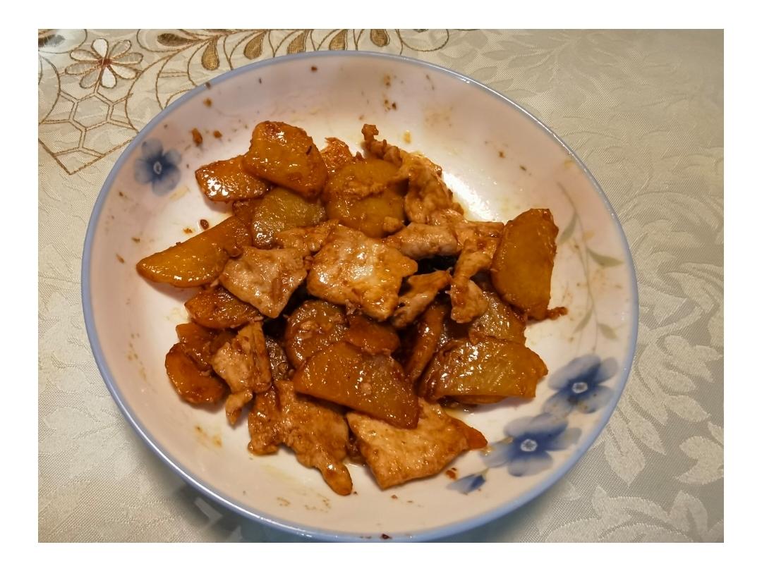 土豆片炒肉片