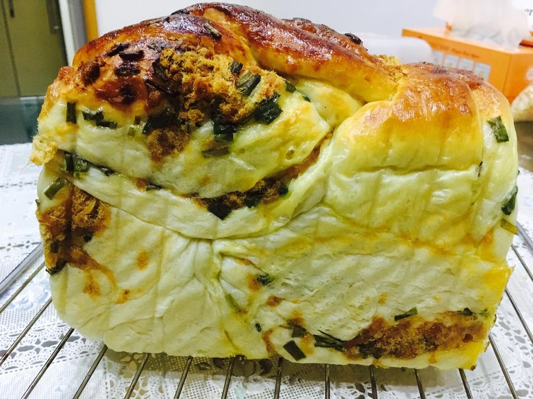 香葱肉松手撕吐司