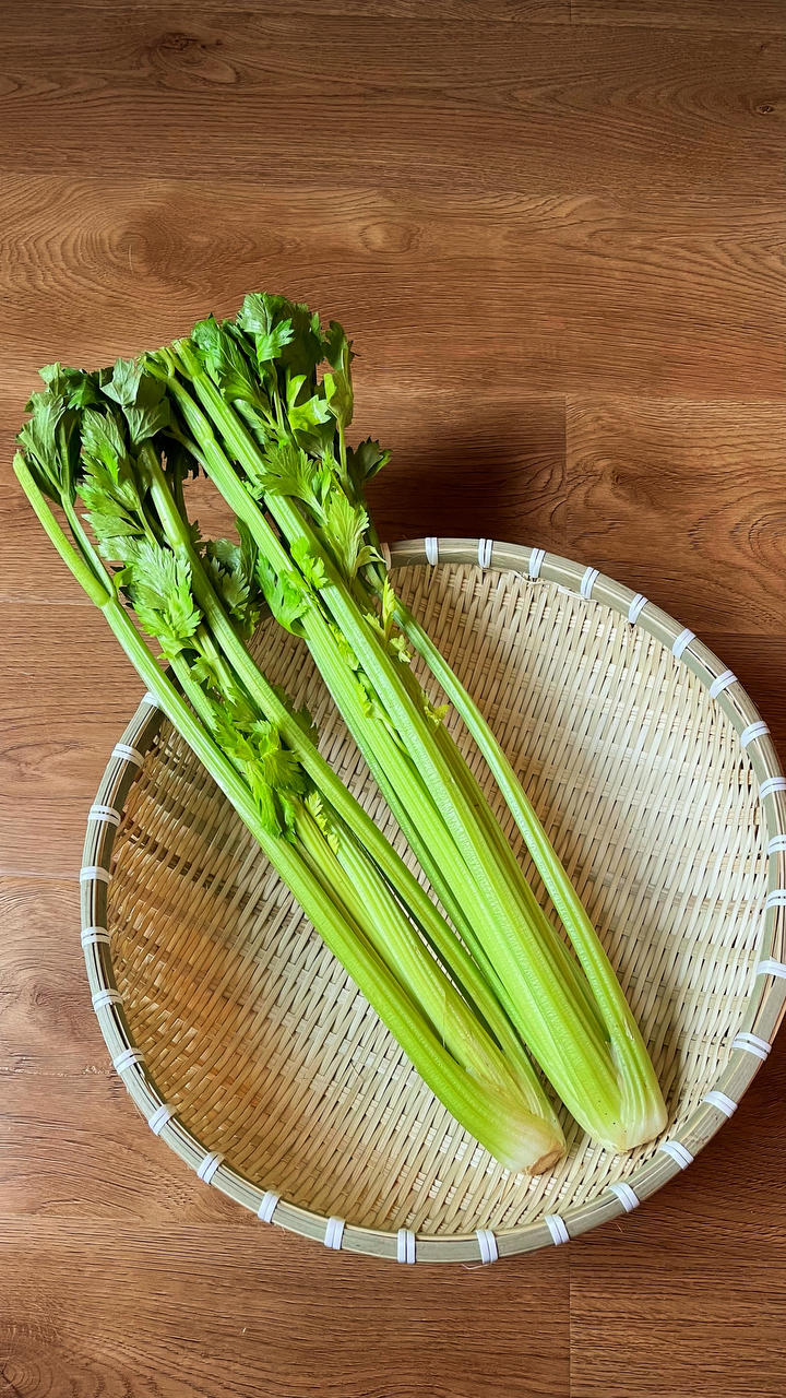 素菜：芹菜炒豆腐干