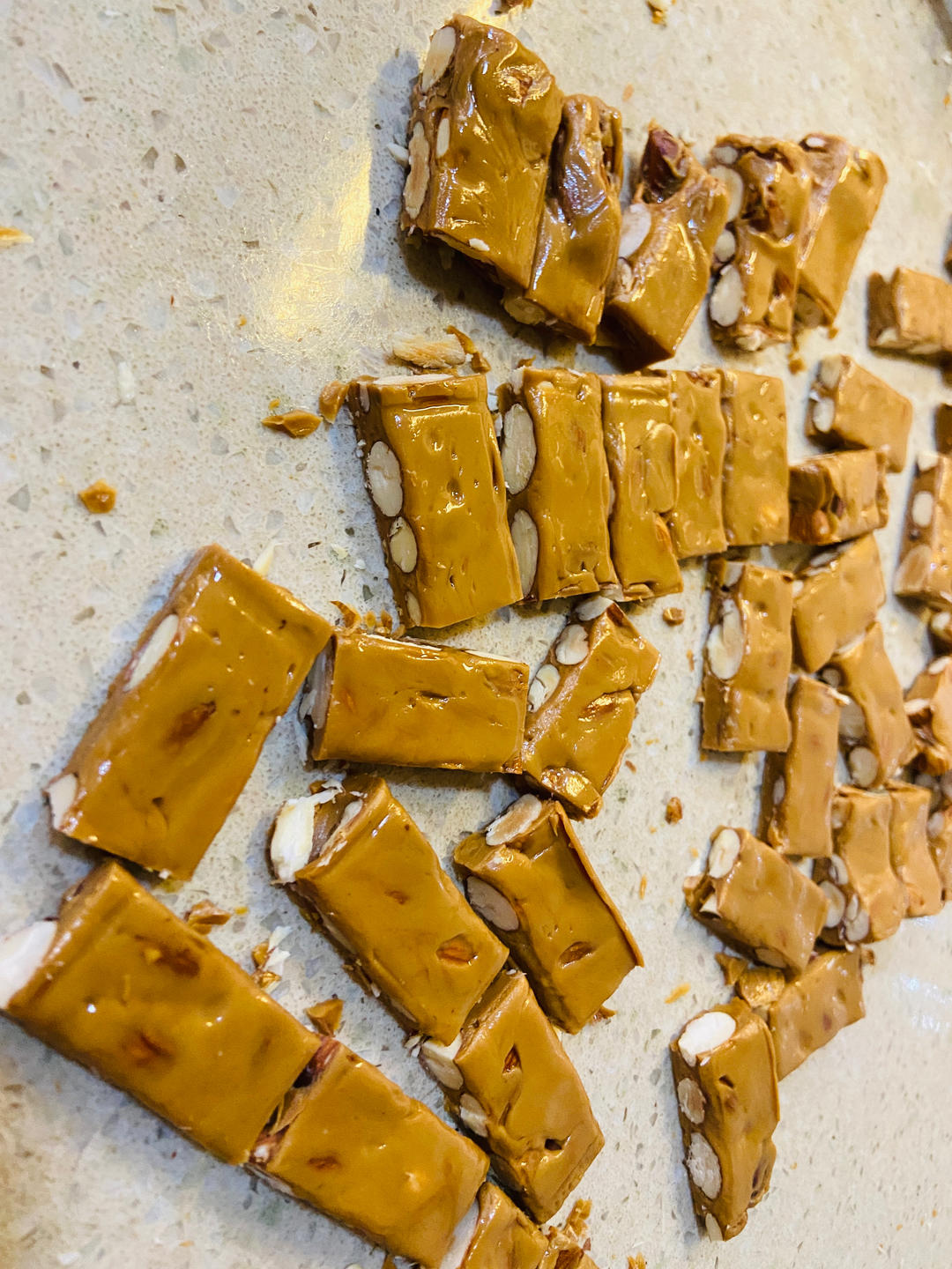 海盐杏仁太妃糖-