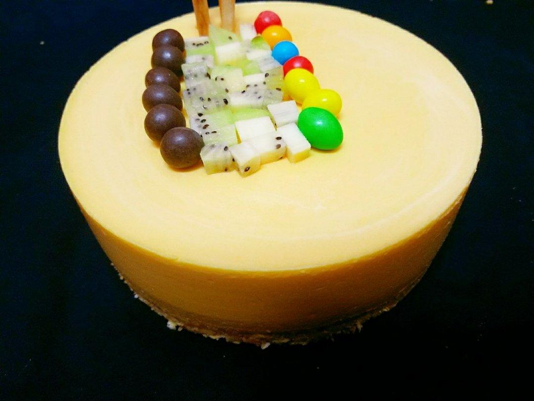 零失败，无需烤箱，入口即化的(南瓜慕斯蛋糕）内附淡奶油打发教程